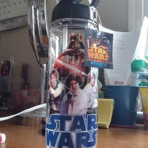 💎NEW! Star Wars Reusable Water Bottle